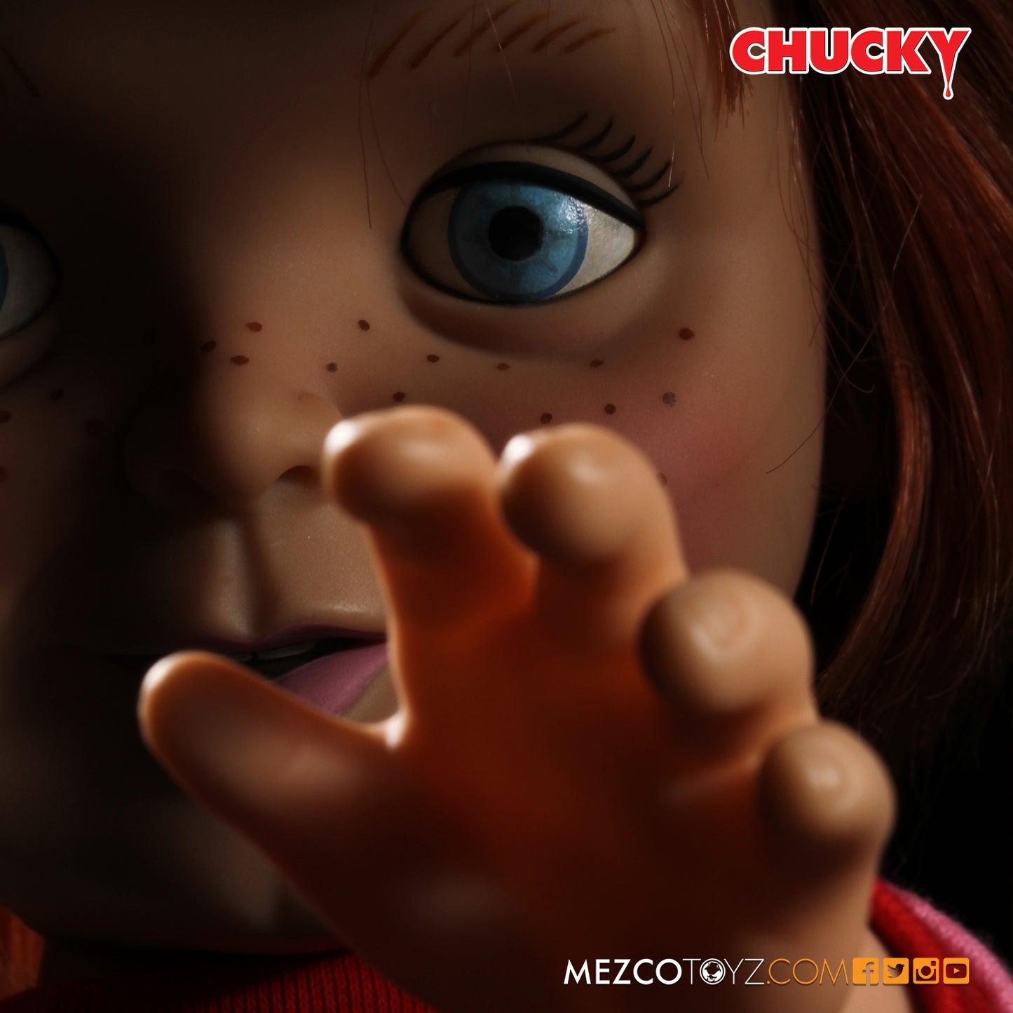 Chucky Happy Face Mezco 15"