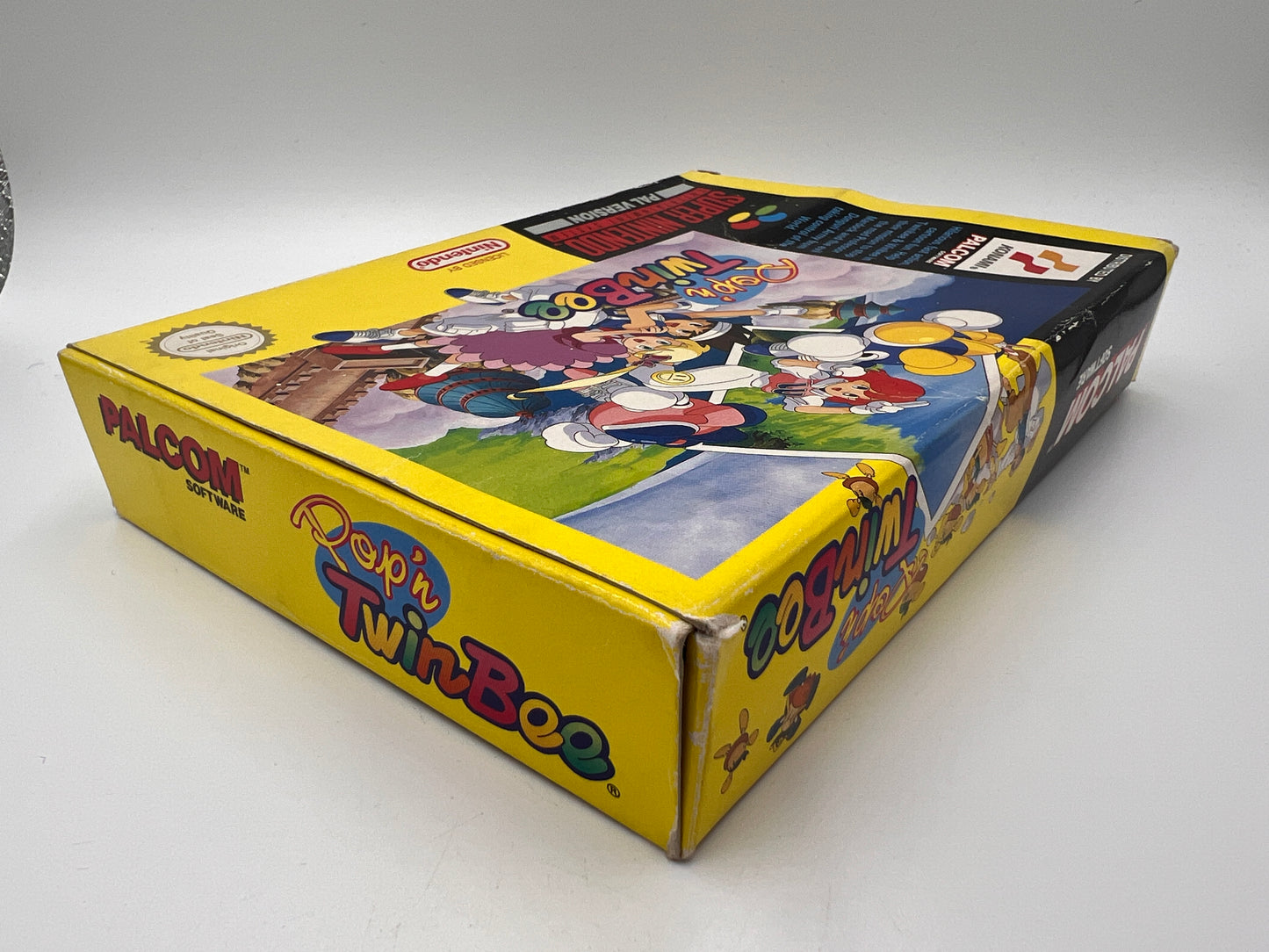 Pop n Twinbee Super Nintendo