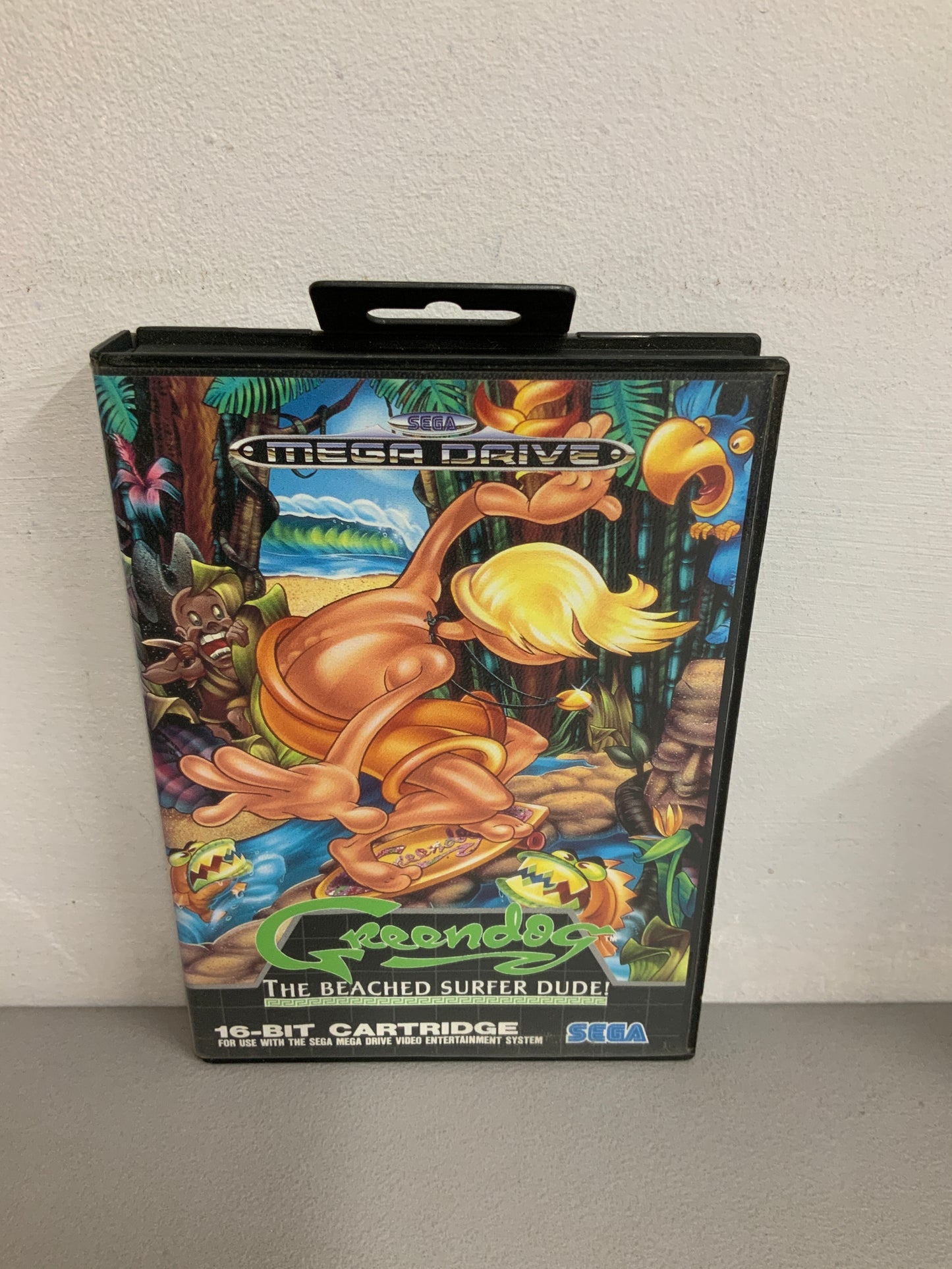 Greendog Sega Mega Drive
