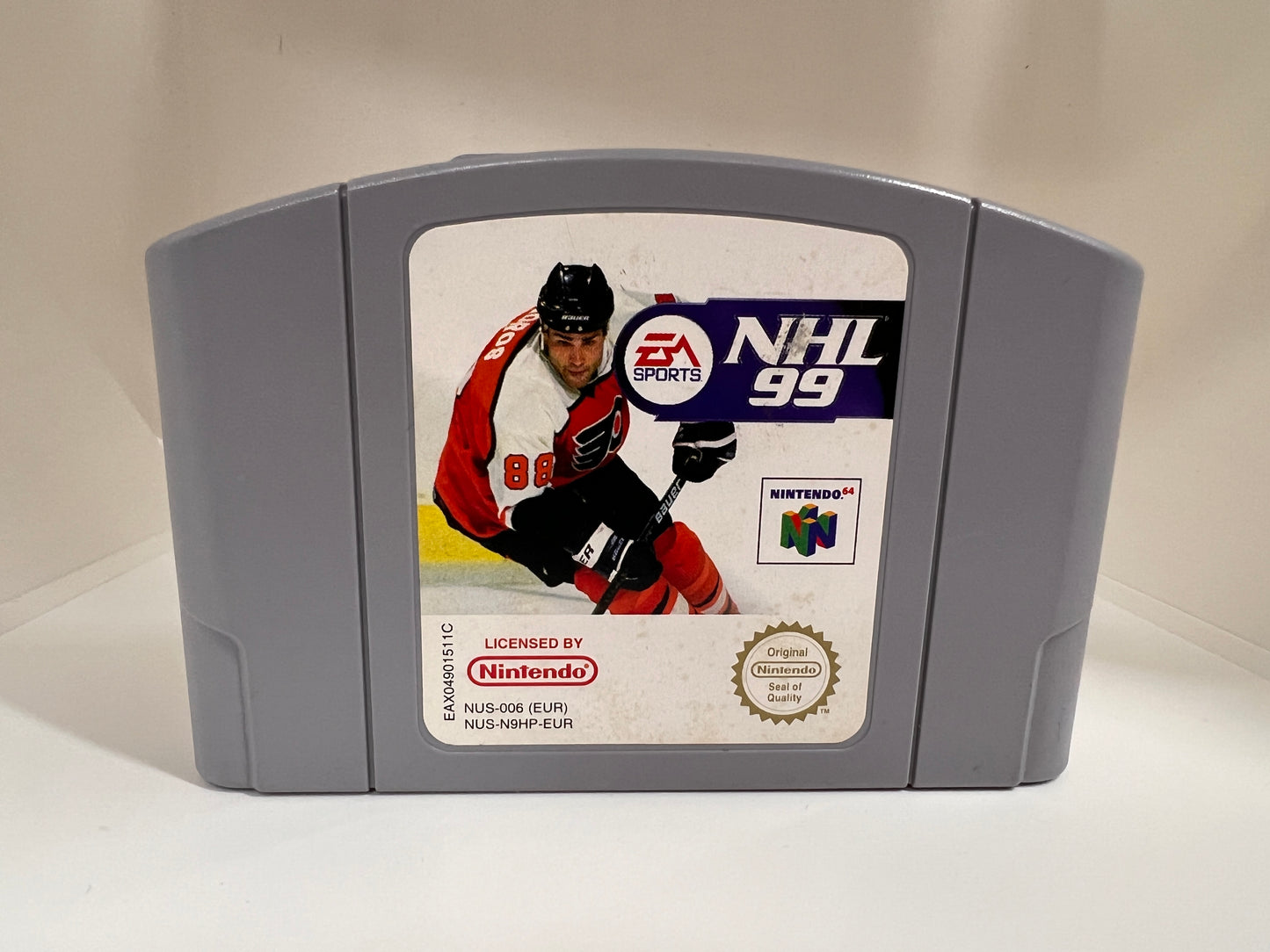 Nintendo 64 NHL 99