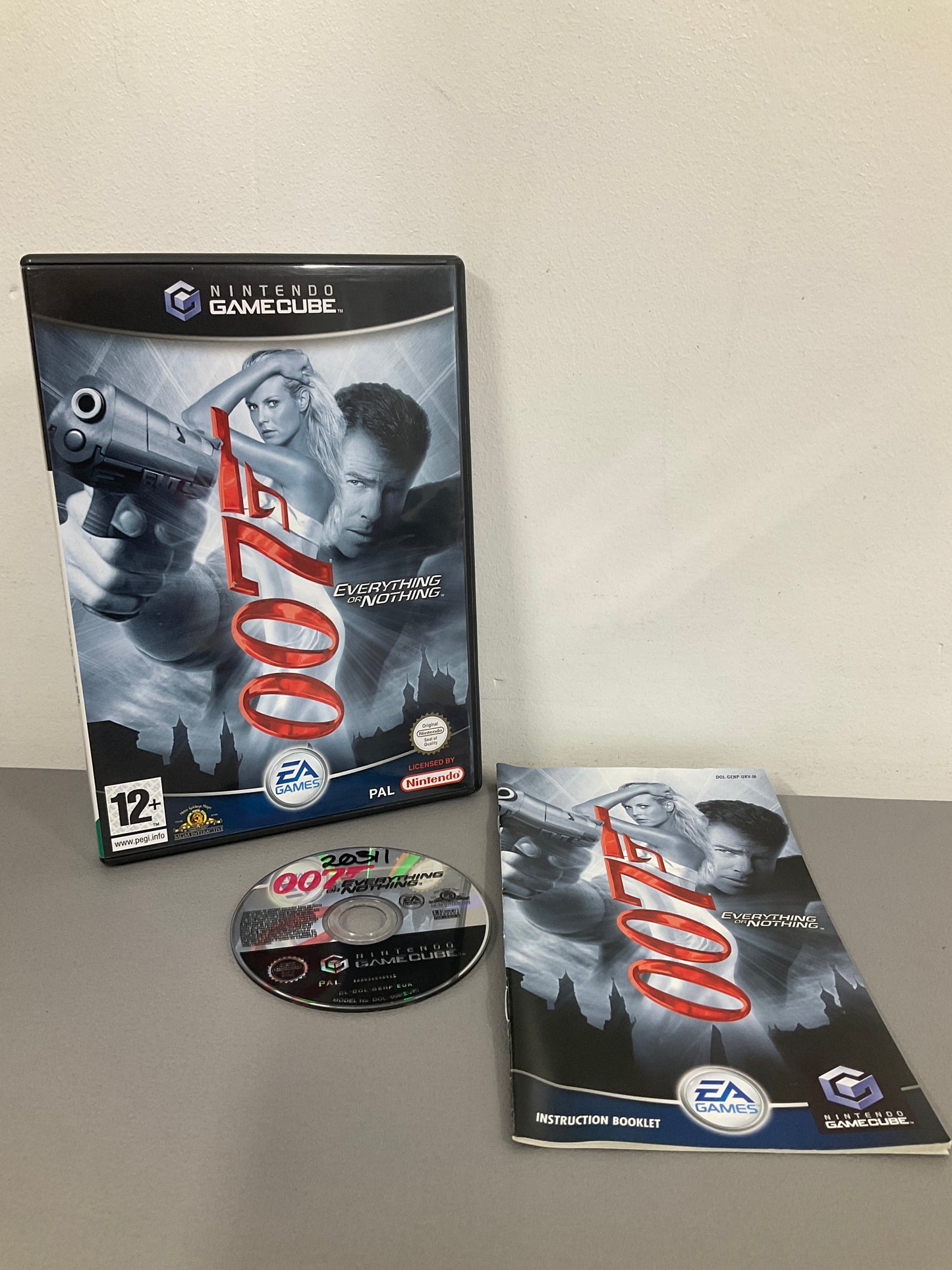 James Bond 007 Everything or Nothing Gamecube
