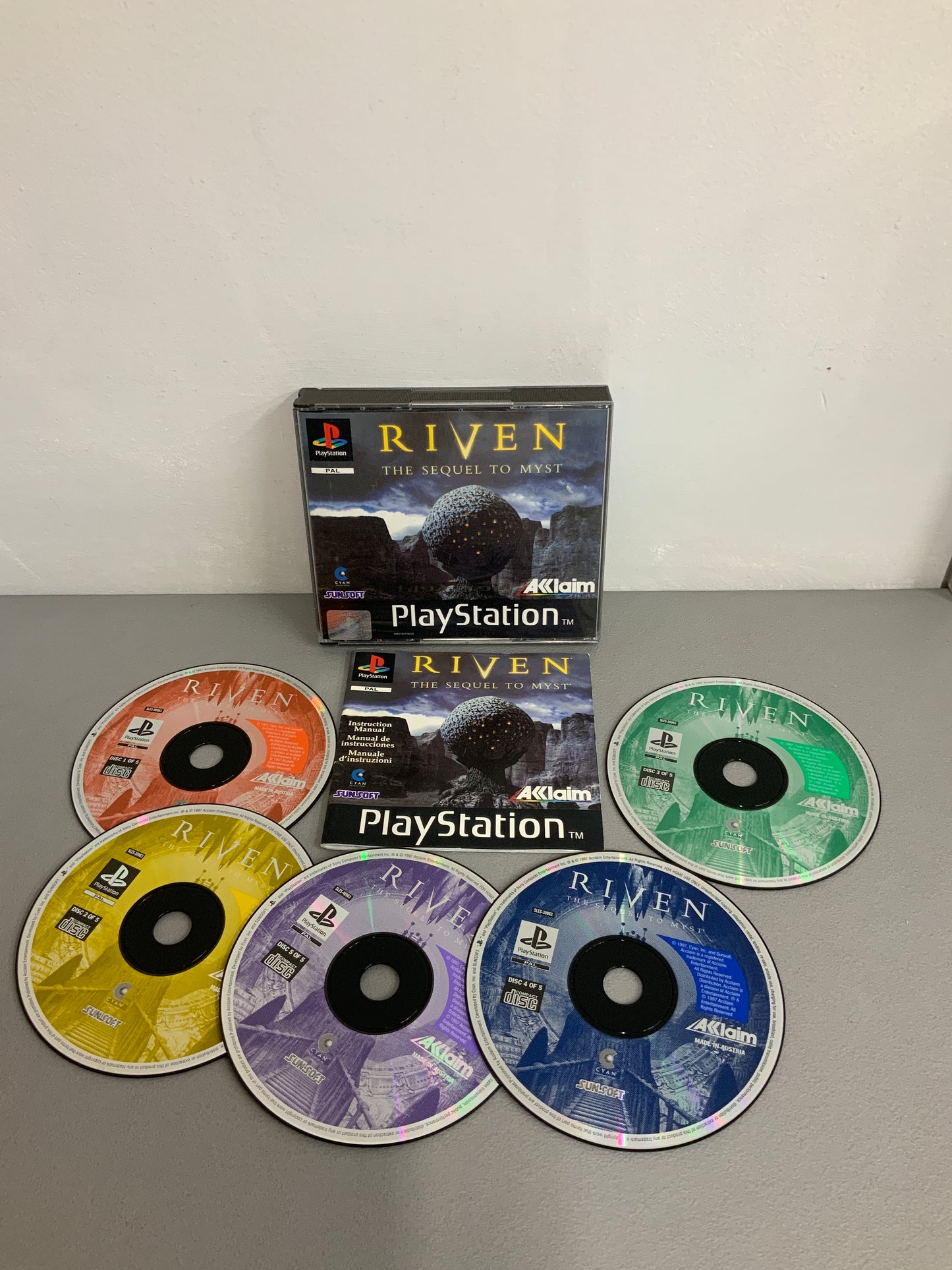 Riven The Sequel To Myst Playstation 1