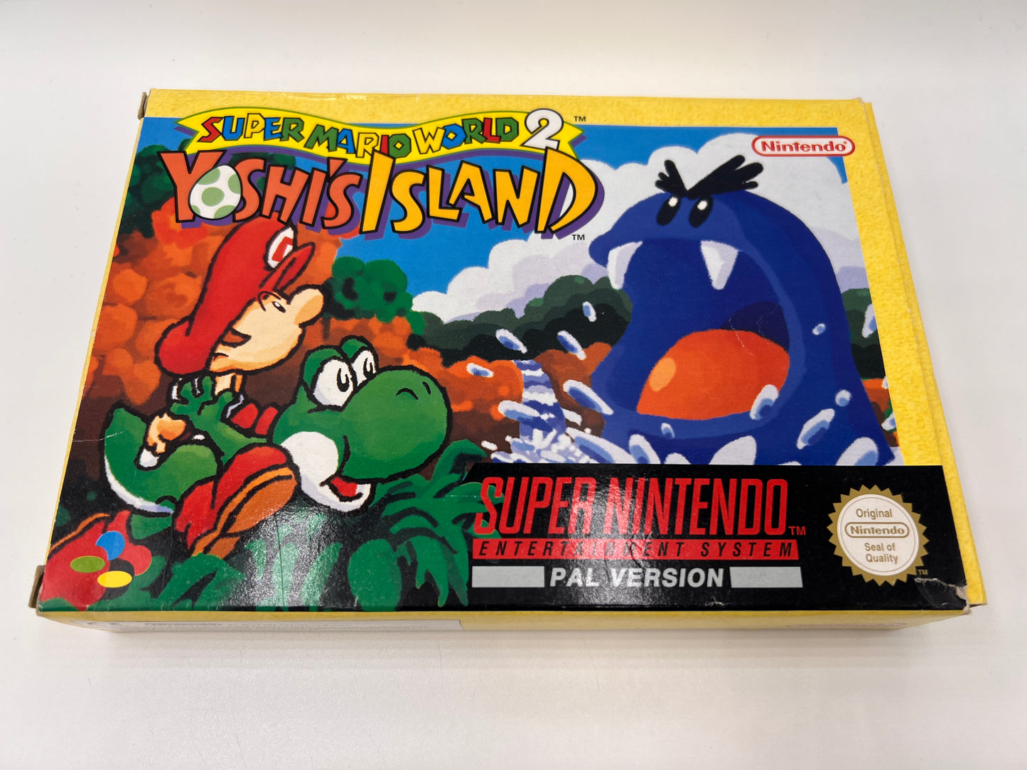 Super Mario World 2 Super Nintendo