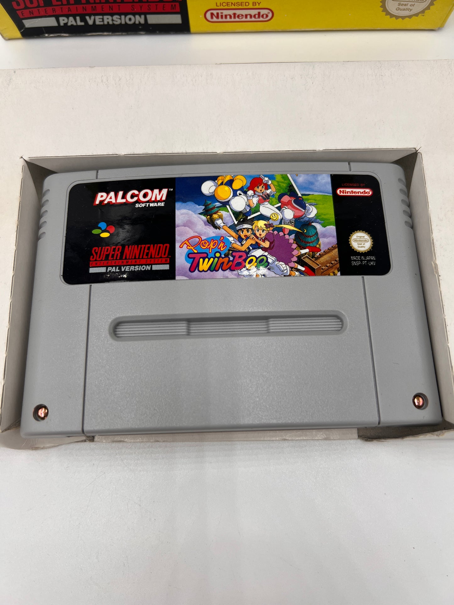 Pop n Twinbee Super Nintendo