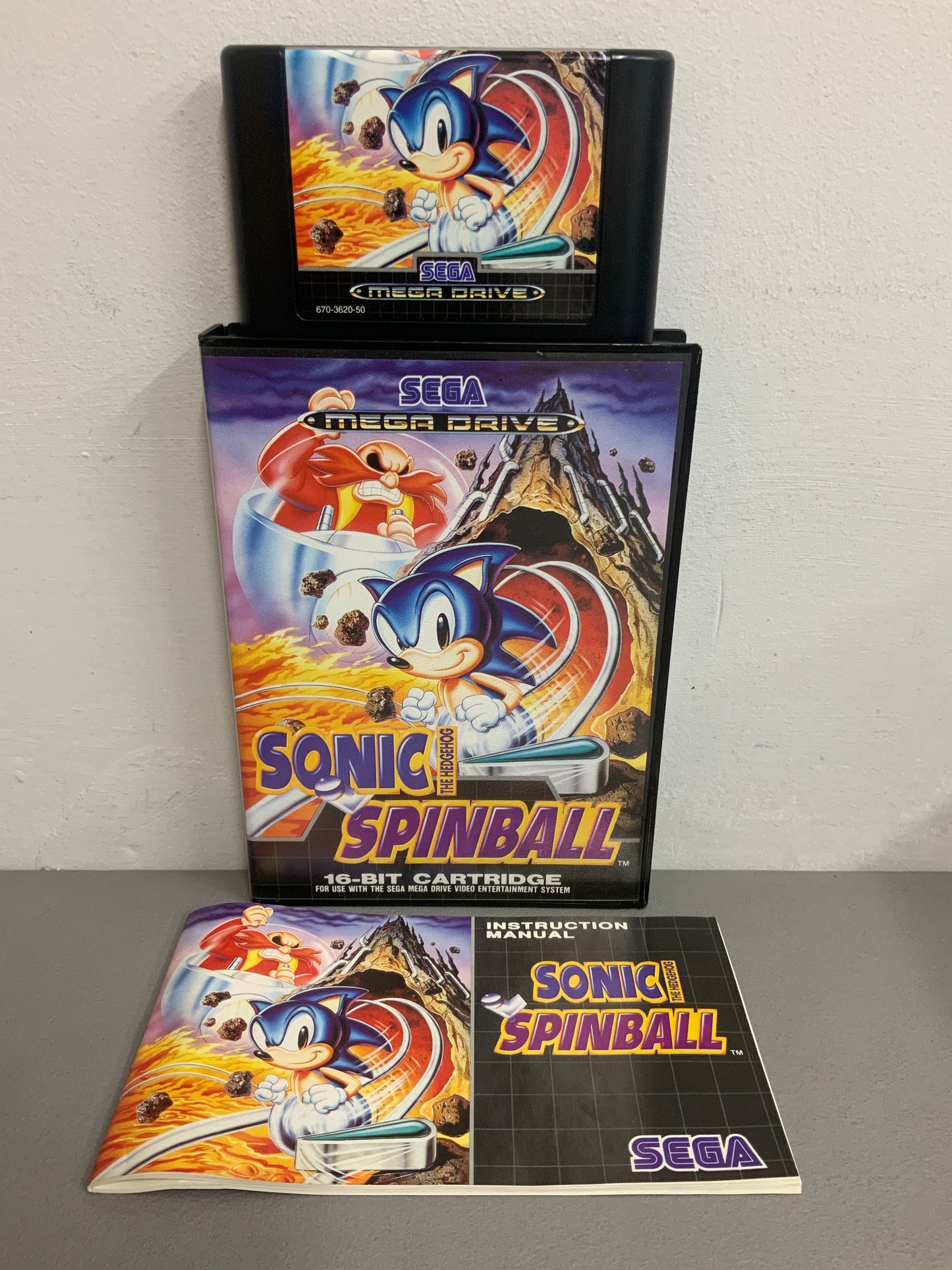 Sonic The Hedgehog Spinball Sega Mega Drive