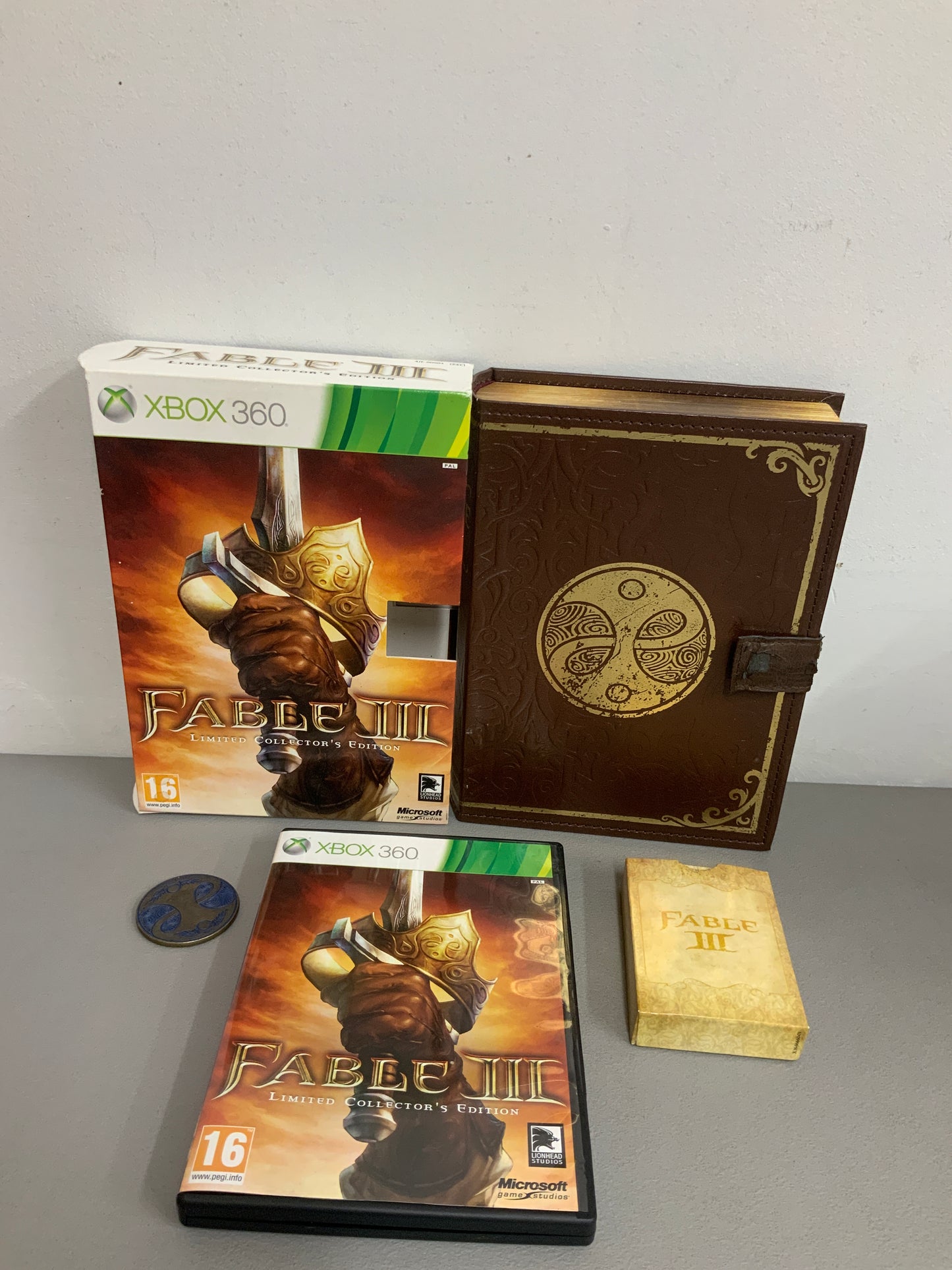Fable III 3 Collectors Edition Xbox 360