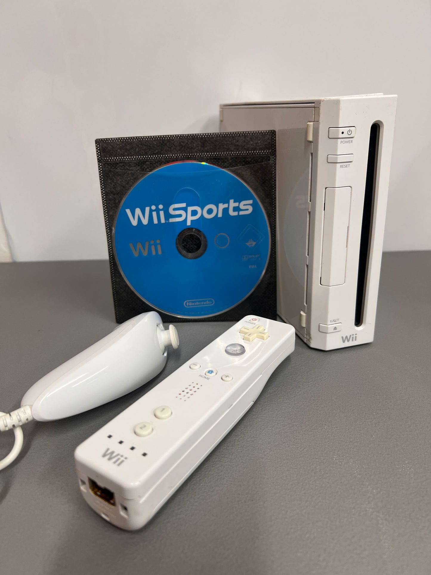 Nintendo Wii Console With Wii Sports