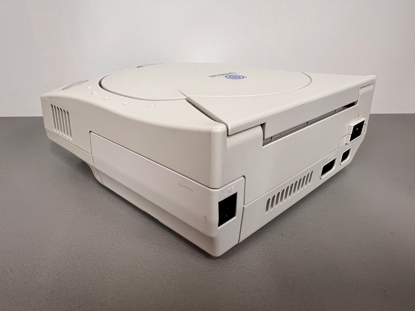 Sega Dreamcast Console