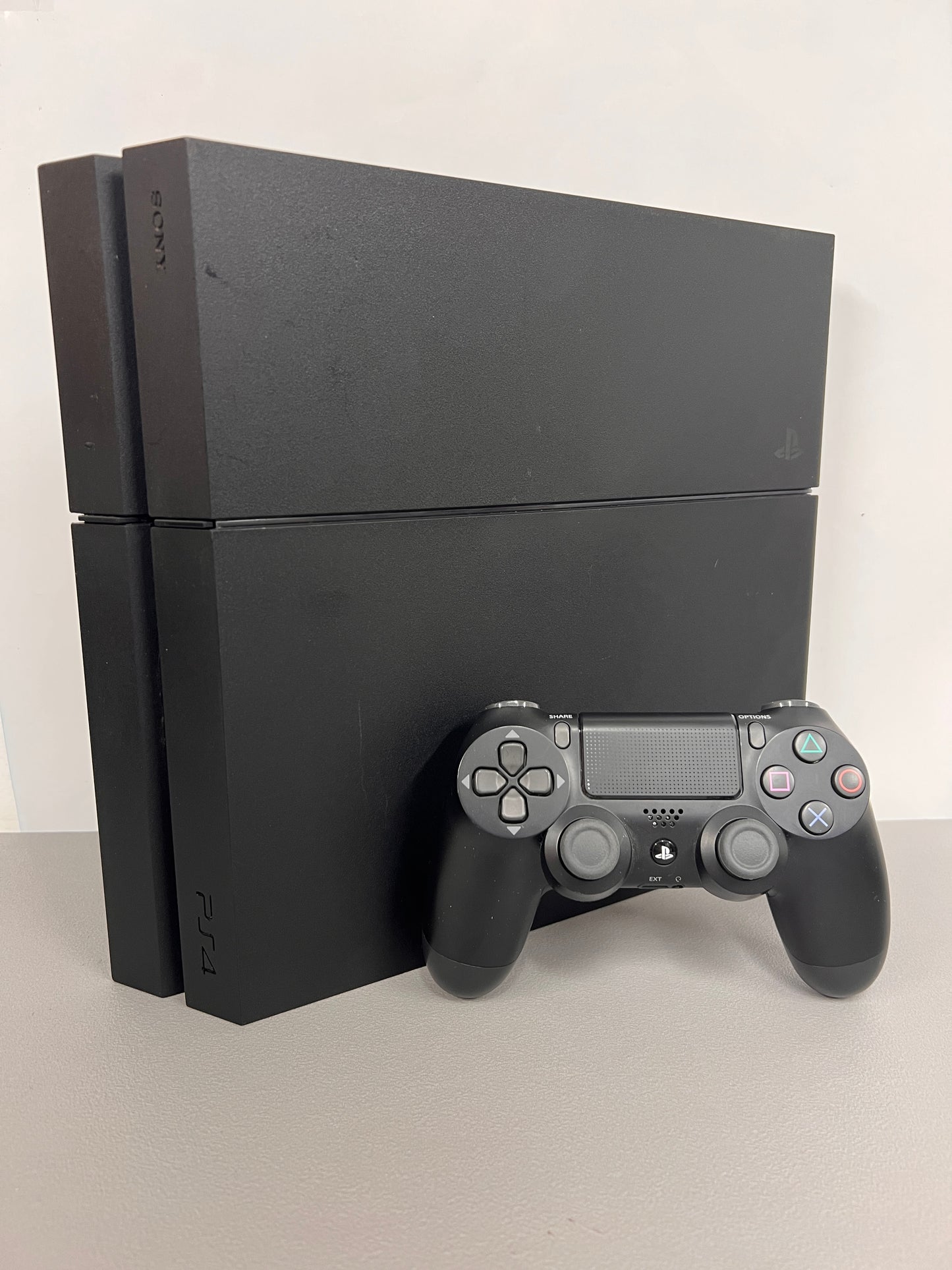Sony Playstation 4 Orignal Console 1TB Unboxed