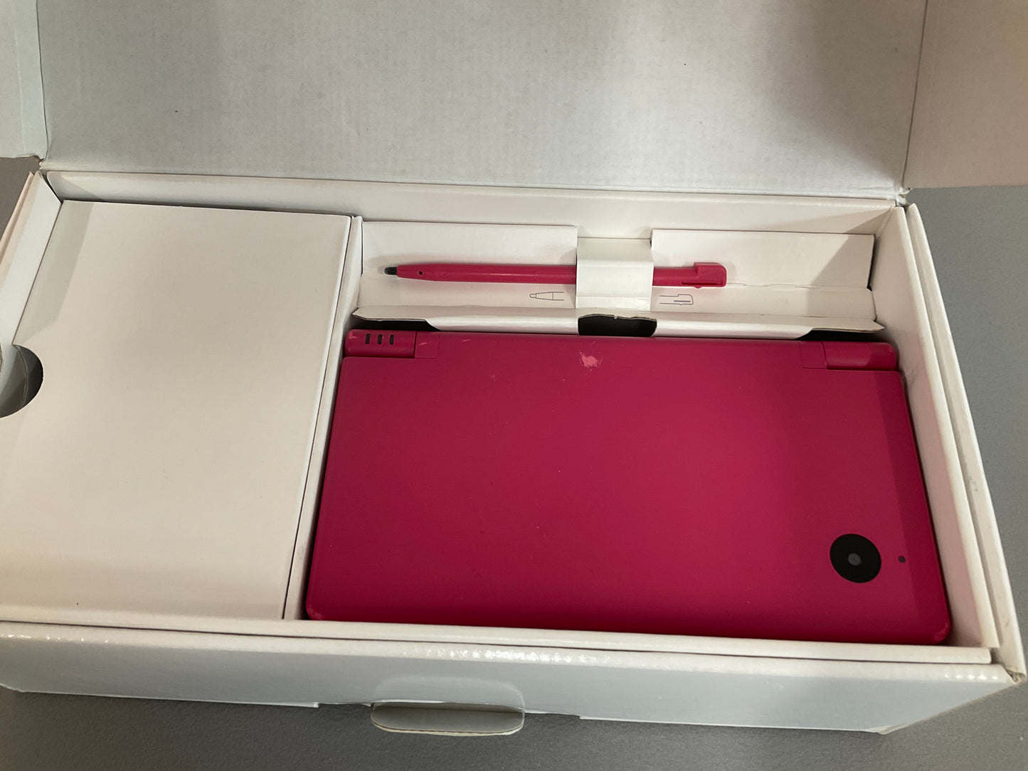 Nintendo Dsi Pink Console Boxed