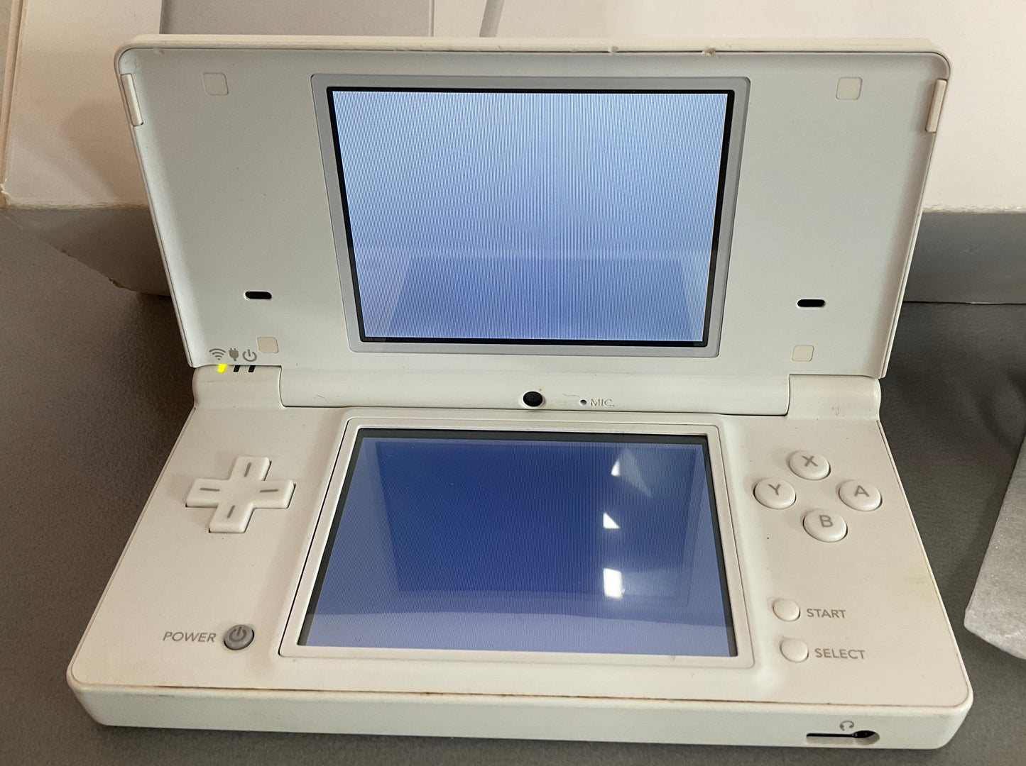 Nintendo Dsi White Console Boxed