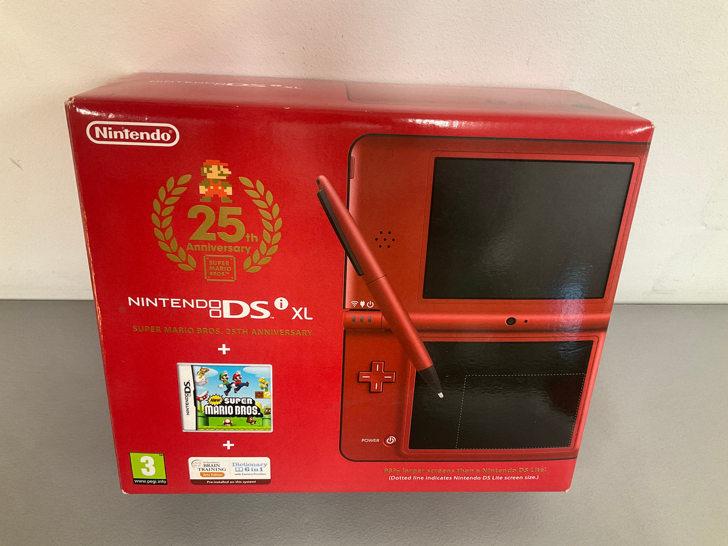Nintendo Dsi XL Red 25th Mario Edition