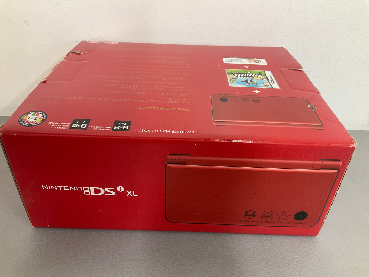 Nintendo Dsi XL Red 25th Mario Edition
