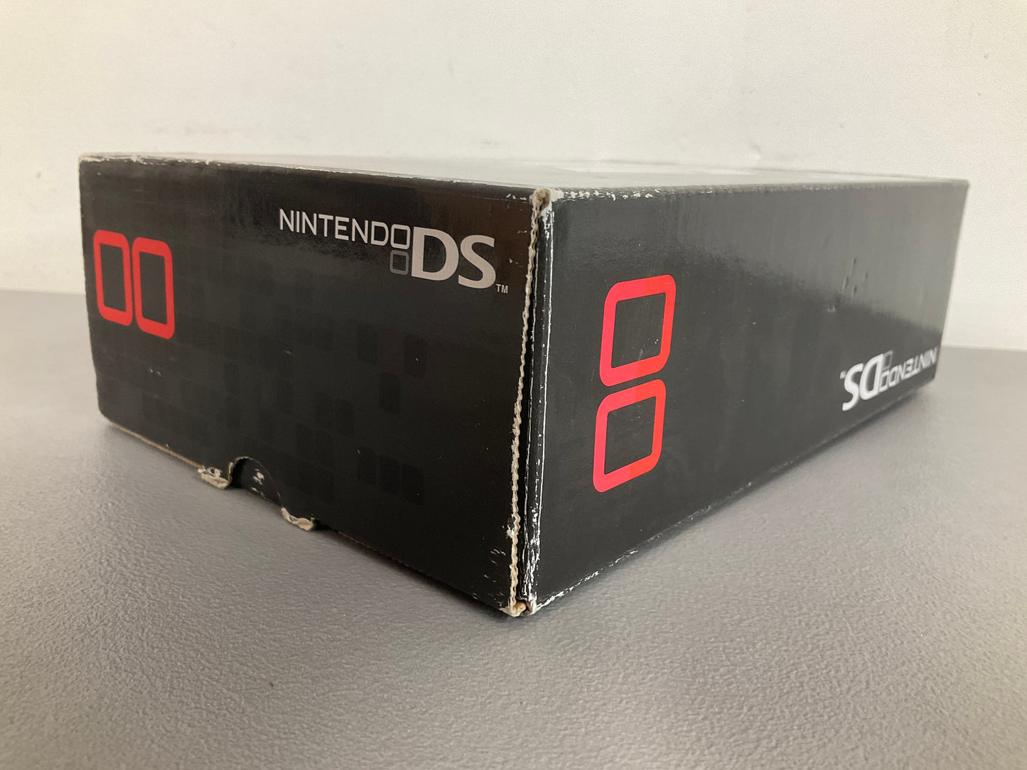 Orginal Nintendo Ds Silver Console Boxed