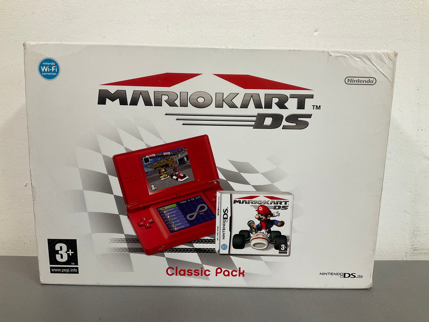 Nintendo DS Lite Red Mario Kart Pack