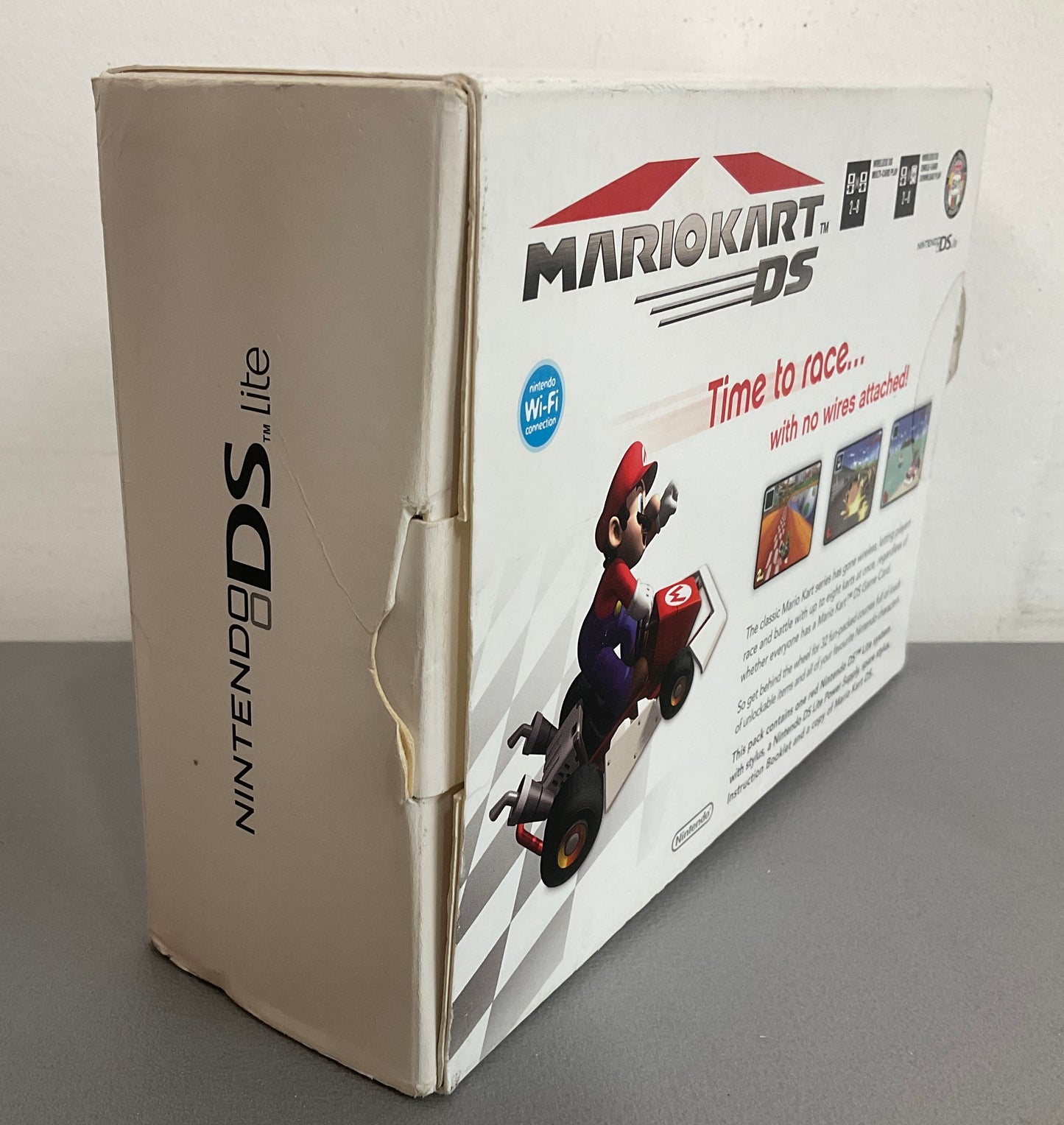 Nintendo DS Lite Red Mario Kart Pack