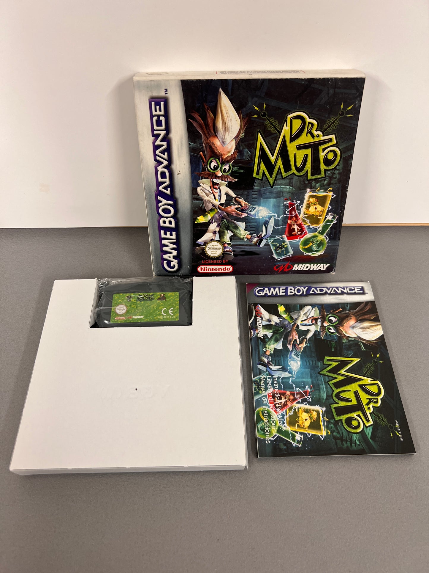 Nintendo Gameboy Dr Muto