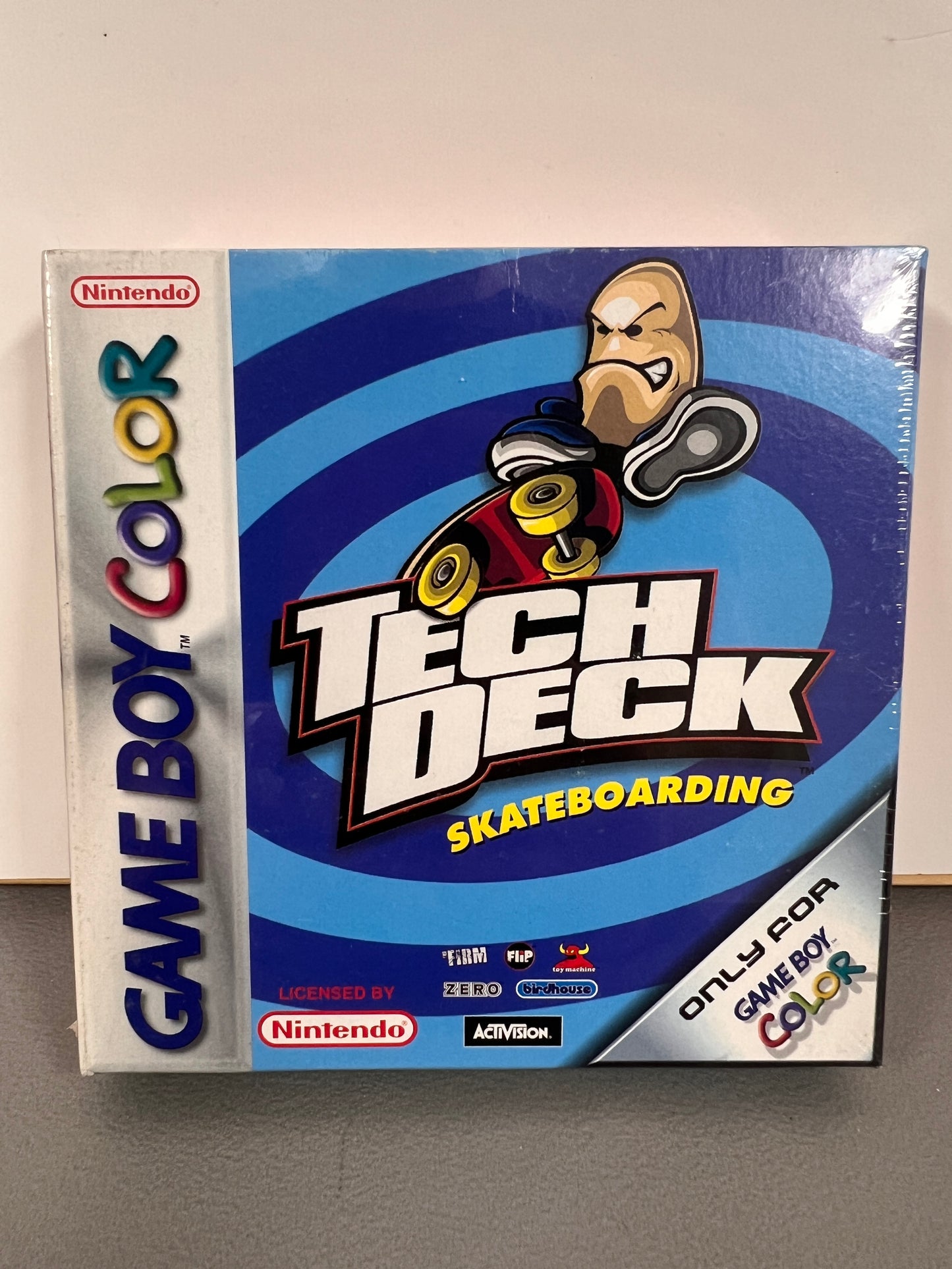 Nintendo Gameboy Tech Deck Skateboading